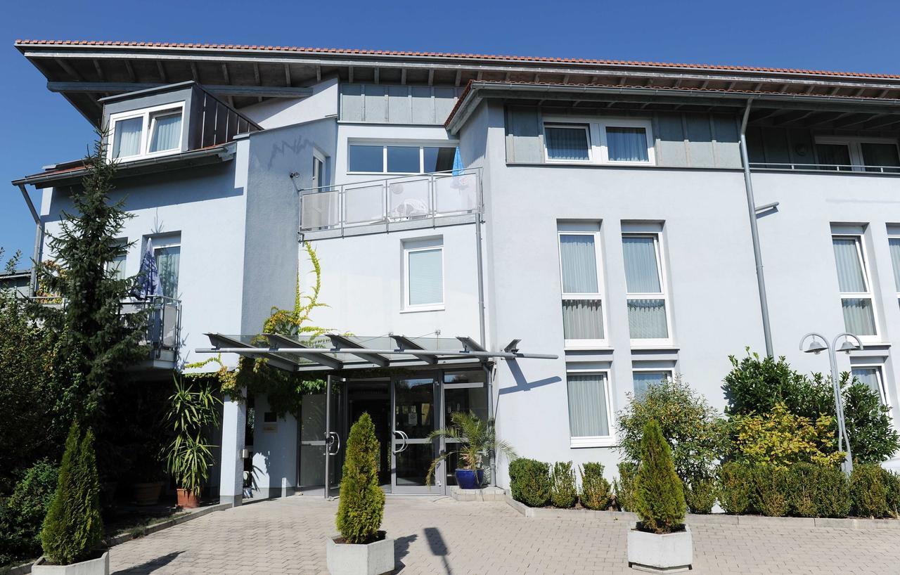 Landhotel Gasthof Krone Kupferzell エクステリア 写真