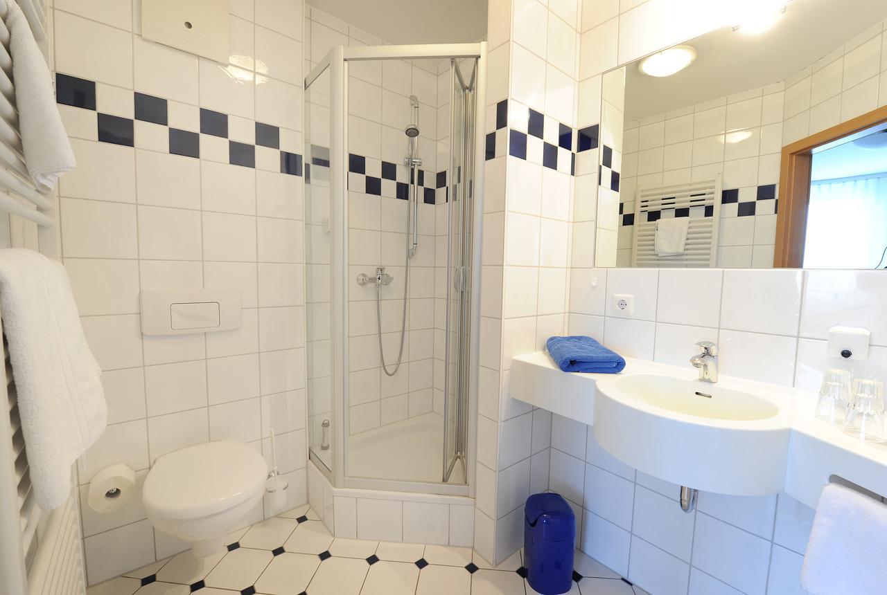 Landhotel Gasthof Krone Kupferzell エクステリア 写真